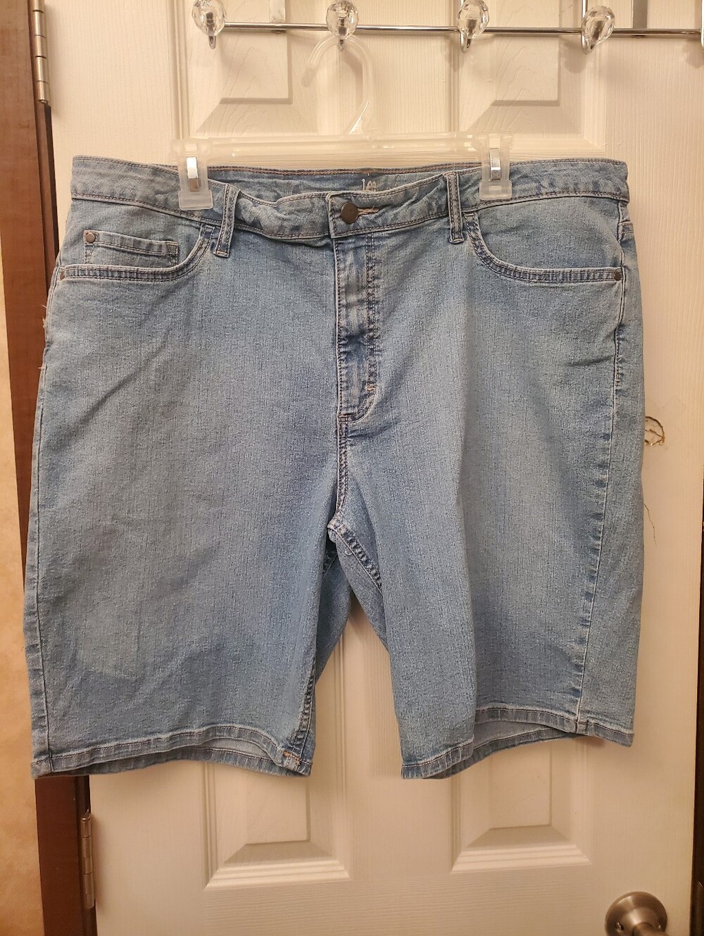 Lee Riders Midrise Bermuda Shorts SIZE 20M